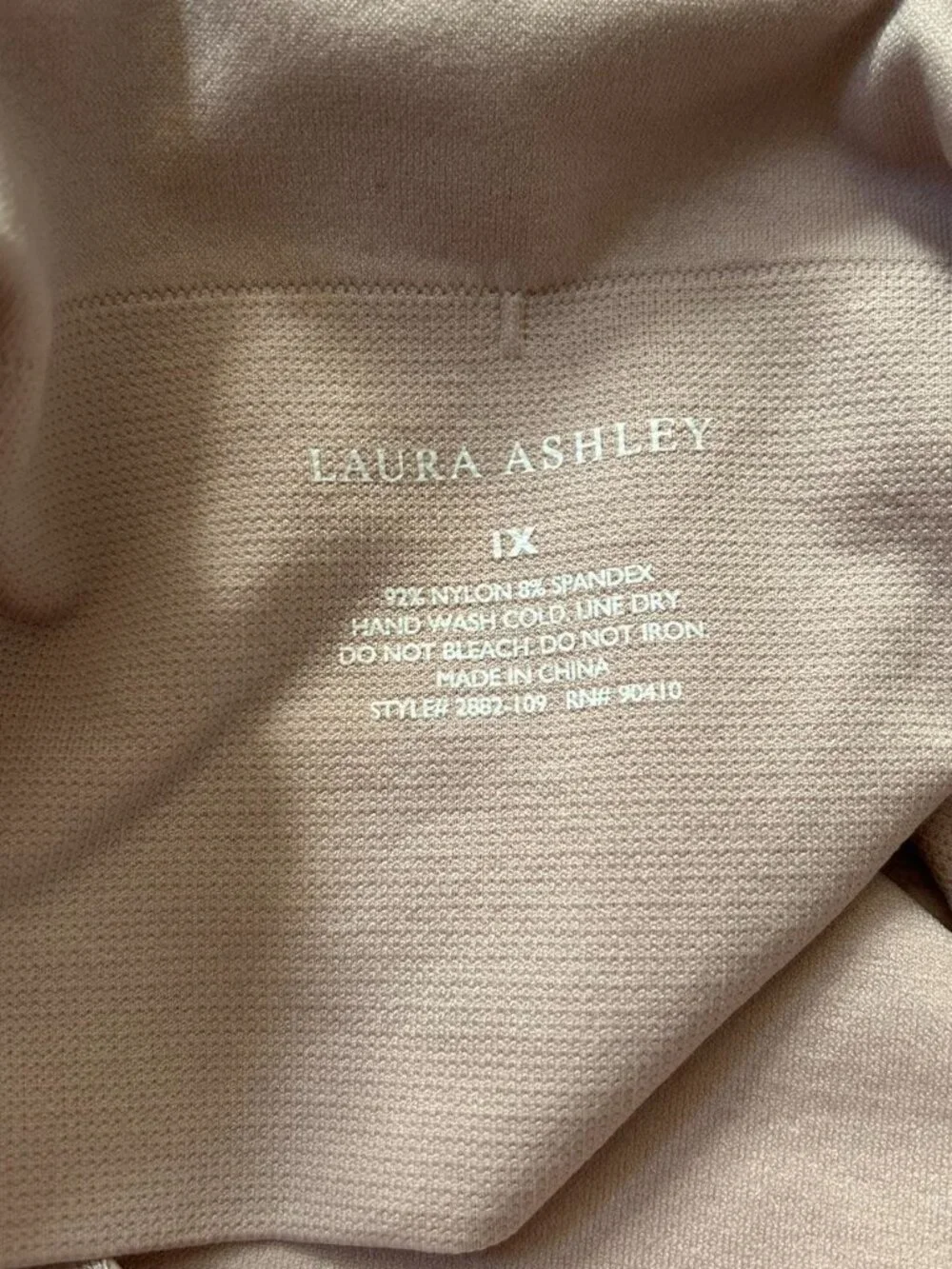 Laura Ashley Baby Pink Sports Bra - Picture 3 of 3